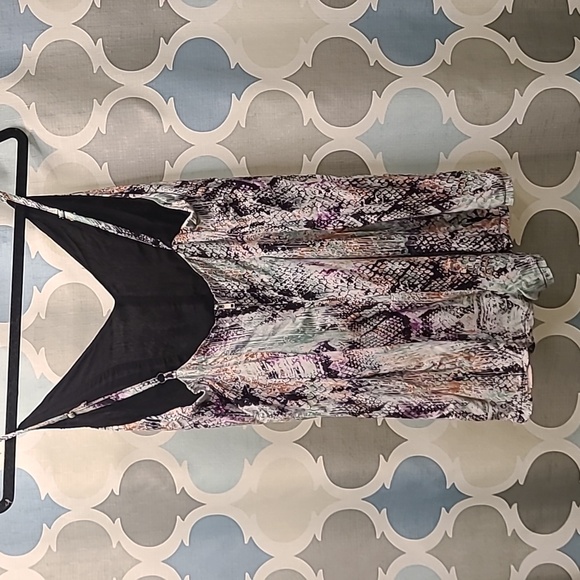 Tobi Snake print Romper - Picture 3 of 4